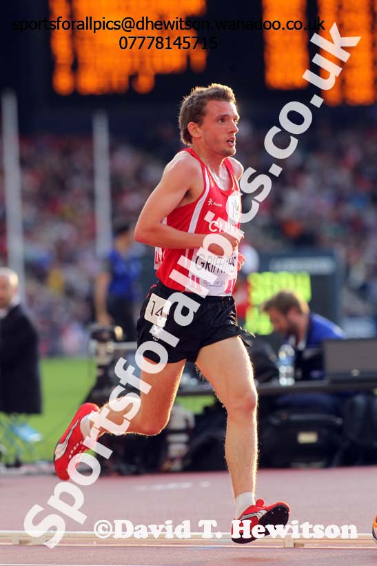 Dewi Griffiths (Wales) in the mens 10000 metres at the Commonwealth Games, Glasgow. Photo: David T. Hewitson/Sports for All Pics